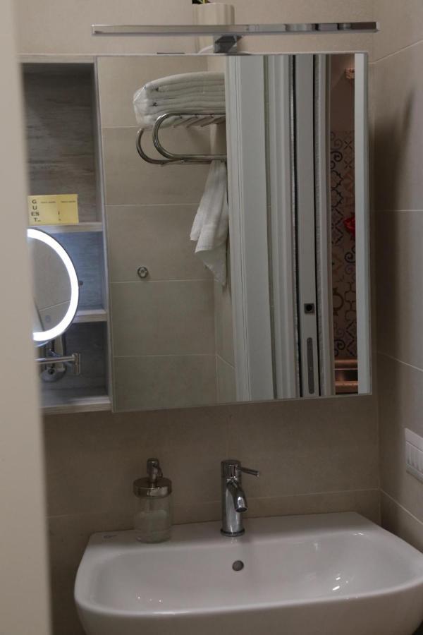 Chianca D L'Ora - White Stone Suite オストゥーニ エクステリア 写真