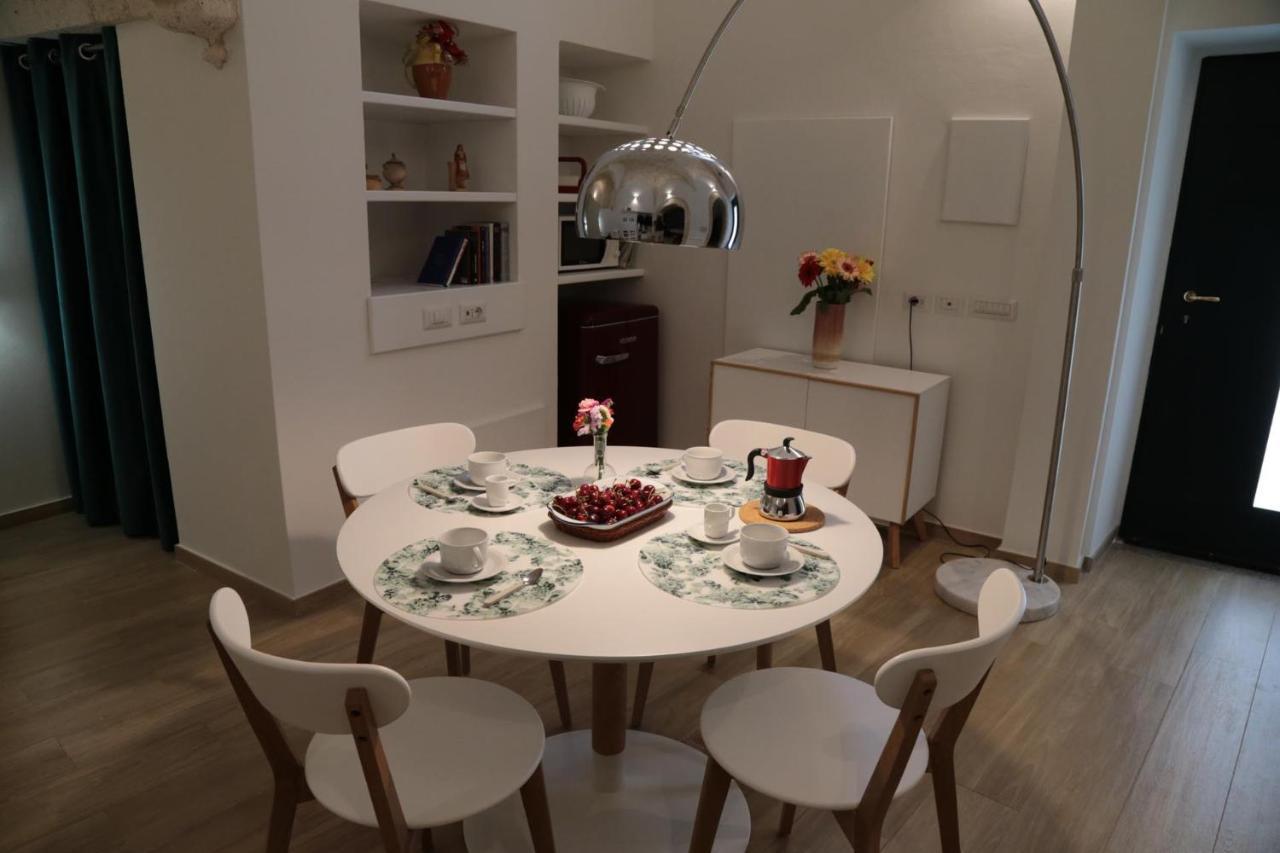 Chianca D L'Ora - White Stone Suite オストゥーニ エクステリア 写真